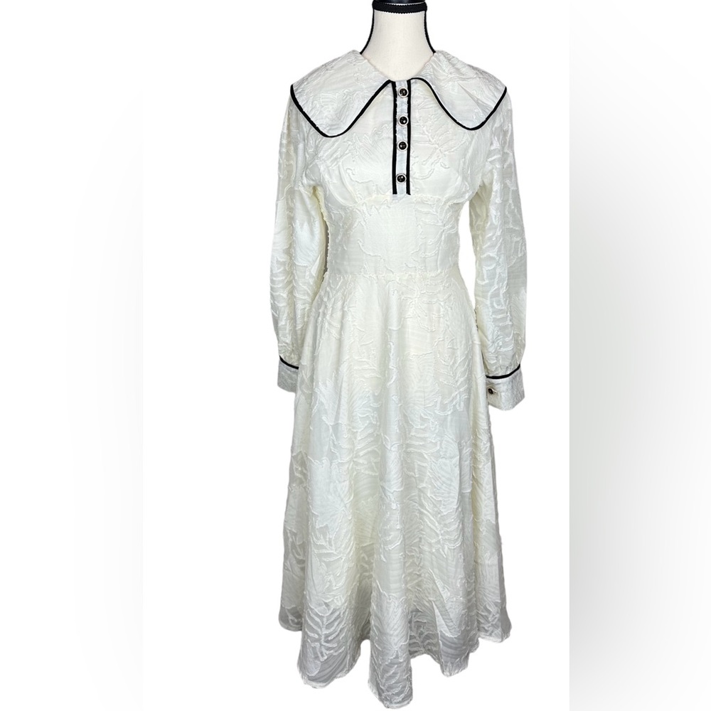 NEW Beautiful off white midi long sleeve dress size Large